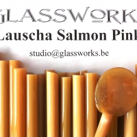Lauscha Special Salmon Pink (8-10mm)
